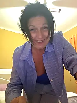 Melody73 online show from February 2026 06:49:02 PM