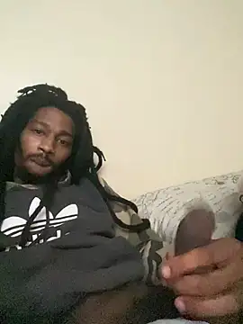 Snapshot of datlongone chatting on February 2025 10:09:01 AM datlongone online show from February 2025 10:09:01 AM