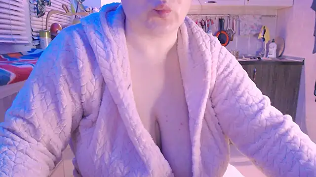 SoftLia online show from February 2025 12:15:01 AM