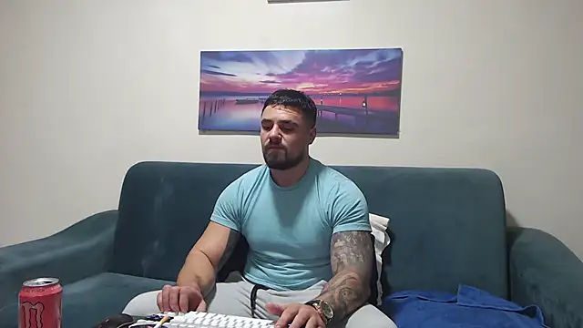 Snapshot of Tiberius_hunk chatting on December 2025 05:01:01 PM Tiberius hunk online show from December 2025 05:01:01 PM