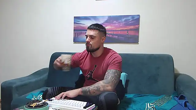 Tiberius hunk online show from January 2026 07:31:02 PM