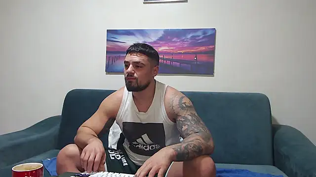 Snapshot of Tiberius_hunk chatting on November 2025 07:30:01 AM Tiberius hunk online show from November 2025 07:30:01 AM