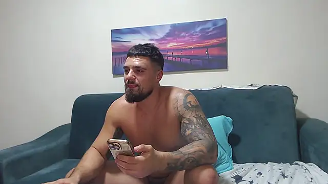 Tiberius hunk online show from October 2025 06:53:02 PM
