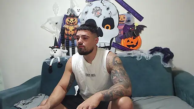 Snapshot of Tiberius_hunk chatting on October 2025 10:25:02 AM Tiberius hunk online show from October 2025 10:25:02 AM