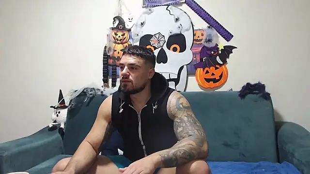 Snapshot of Tiberius_hunk chatting on November 2025 02:54:01 PM Tiberius hunk online show from November 2025 02:54:01 PM