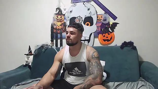 Snapshot of Tiberius_hunk chatting on November 2025 07:13:01 AM Tiberius hunk online show from November 2025 07:13:01 AM