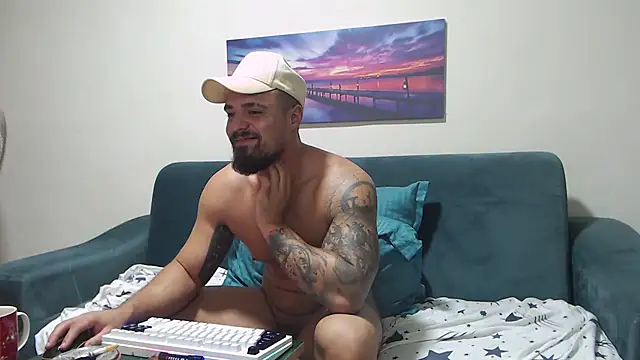 Tiberius hunk online show from September 2025 06:09:02 AM