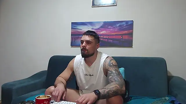 Tiberius hunk online show from January 2026 05:33:02 AM