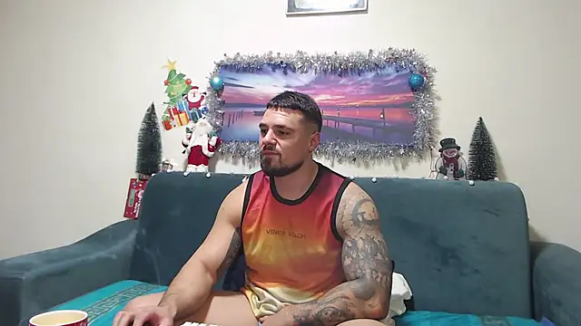 Tiberius hunk online show from December 2025 06:09:02 PM