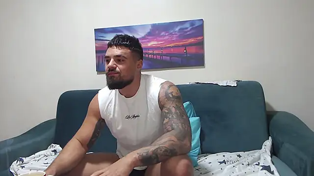 Tiberius hunk online show from October 2025 04:57:02 AM
