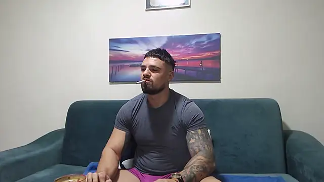 Snapshot of Tiberius_hunk chatting on November 2025 06:45:02 AM Tiberius hunk online show from November 2025 06:45:02 AM