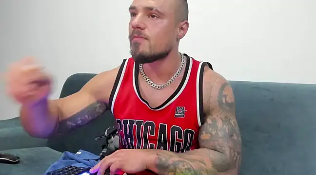 Tiberius hunk online show from March 2025 10:18:02 AM