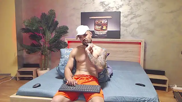 Tiberius hunk online show from June 2026 06:58:02 AM