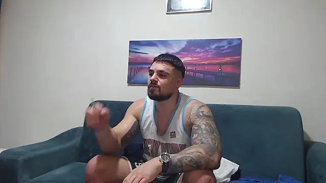 Snapshot of Tiberius_hunk chatting on December 2025 06:39:02 PM Tiberius hunk online show from December 2025 06:39:02 PM