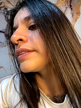 sofia 23x online show from November 2025 02:11:02 AM