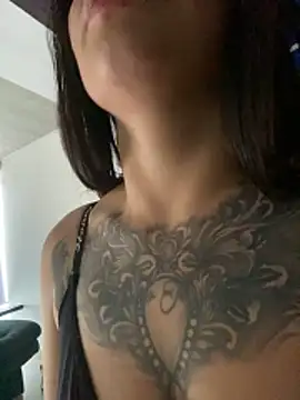 sofia 23x online show from November 2025 11:55:02 AM