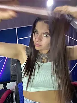 sofia 23x online show from November 2025 01:15:01 PM