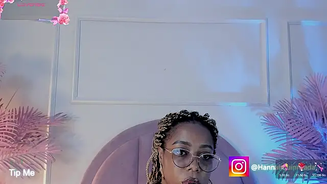 Hanaahquinn online show from March 2026 11:35:01 AM