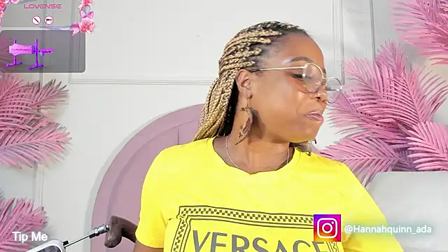 Hanaahquinn online show from March 2026 11:51:01 AM