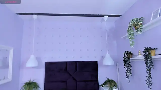 Snapshot of Hanaahquinn chatting on October 2025 11:53:01 AM Hanaahquinn online show from October 2025 11:53:01 AM