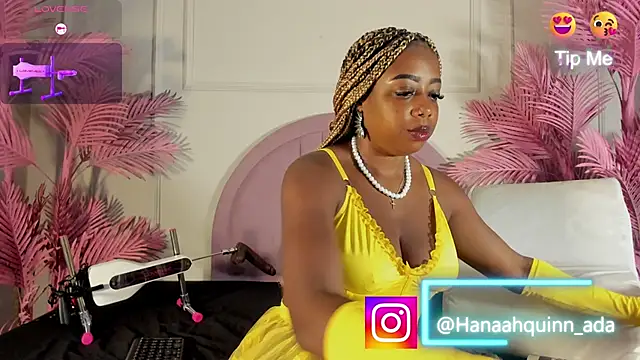 Hanaahquinn online show from February 2026 11:45:01 AM