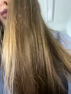 Snapshot of HannaJohnson chatting on October 2025 06:25:02 AM HannaJohnson online show from October 2025 06:25:02 AM