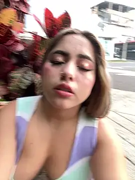 lunaxxx 69 online show from March 2026 08:40:01 PM