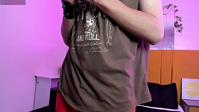 Snapshot of Andrew_Wolff chatting on March 2025 04:45:02 AM Andrew Wolff online show from March 2025 04:45:02 AM