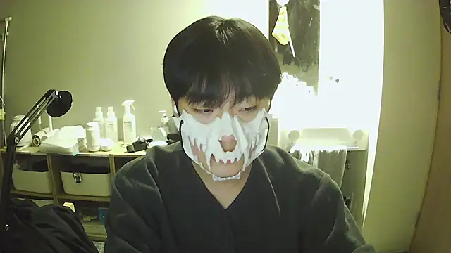 sdamvo2 online show from December 2025 11:26:02 AM