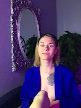 EmmaGallen online show from March 2025 08:43:01 AM