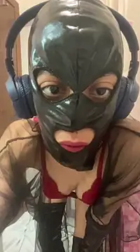 Snapshot of MargheritaRm chatting on February 2025 08:18:01 PM MargheritaRm online show from February 2025 08:18:01 PM