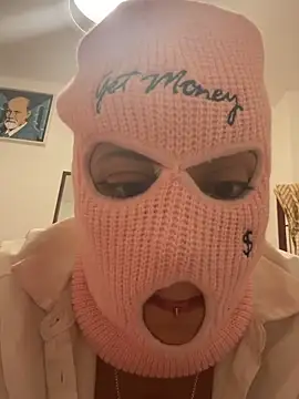 Snapshot of MargheritaRm chatting on December 2025 09:31:01 PM MargheritaRm online show from December 2025 09:31:01 PM