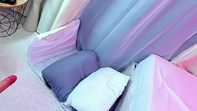 im hanna1 online show from December 2025 12:15:02 PM