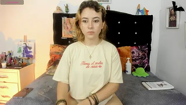 young jung online show from November 2025 09:15:01 PM