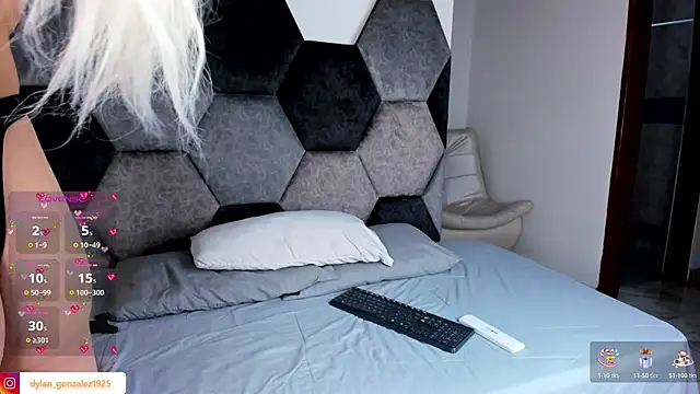 Snapshot of Dylan_Turnerr chatting on September 2025 10:23:02 PM Dylan Turnerr online show from September 2025 10:23:02 PM