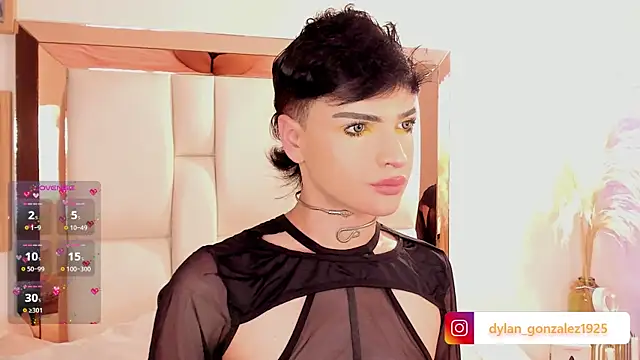 Dylan Turnerr online show from November 2025 08:42:02 PM