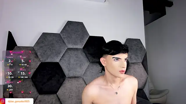 Snapshot of Dylan_Turnerr chatting on September 2025 08:58:01 PM Dylan Turnerr online show from September 2025 08:58:01 PM