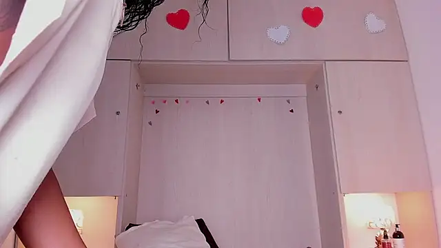 BeverlySteel online show from February 2026 12:25:02 PM