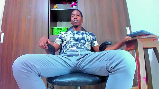 Dreamastercum  online show from May 2026 10:51:02 PM