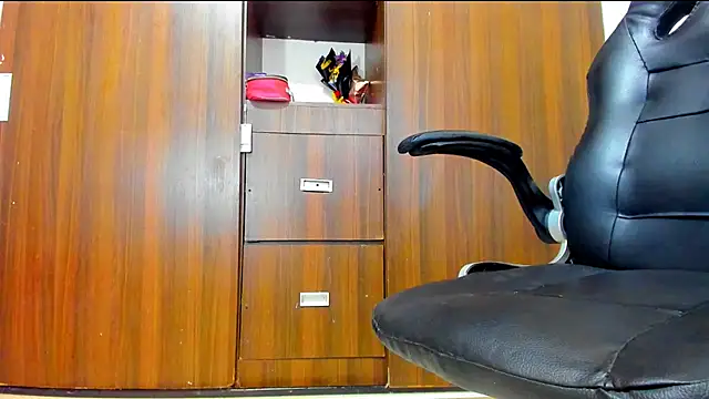 Dreamastercum  online show from October 2025 07:35:01 PM