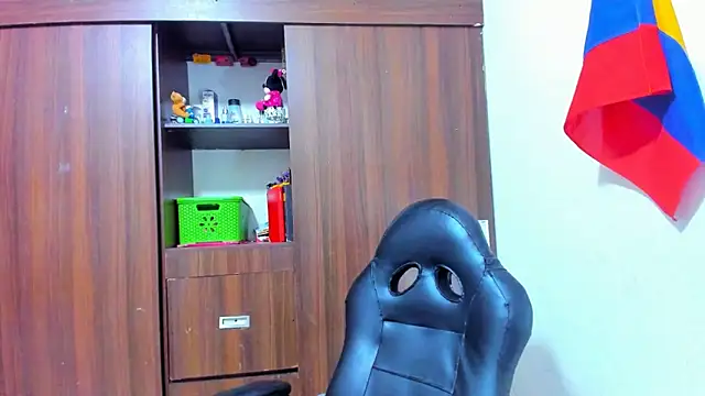 Dreamastercum  online show from May 2026 10:49:01 PM