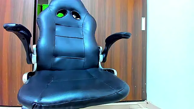 Dreamastercum  online show from February 2026 12:18:01 PM