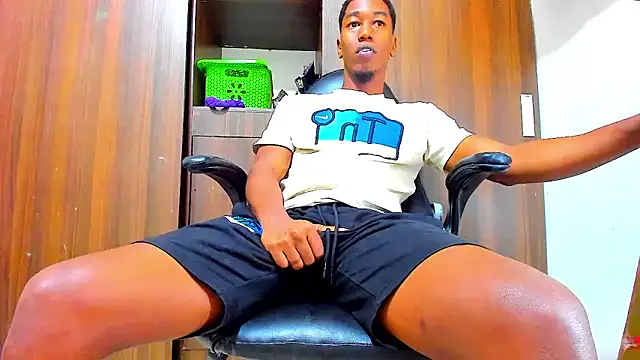 Dreamastercum  online show from February 2026 10:10:01 PM