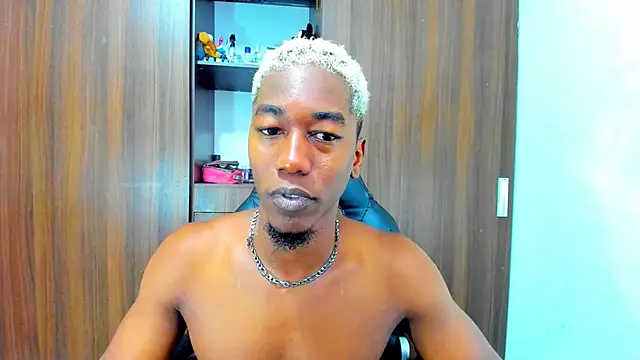 Snapshot of Dreamastercum_ chatting on October 2025 01:45:02 PM Dreamastercum online show from October 2025 01:45:02 PM