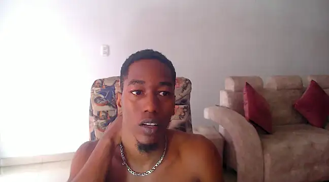 Snapshot of Dreamastercum_ chatting on March 2025 01:56:02 PM Dreamastercum online show from March 2025 01:56:02 PM
