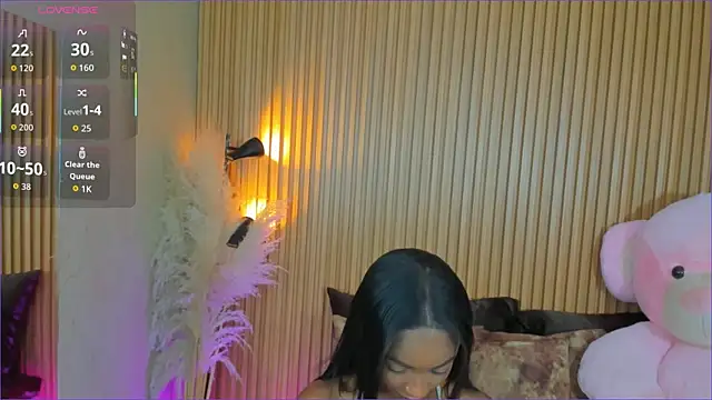 AlexiaAbbey online show from December 2025 07:15:02 PM