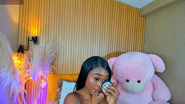 AlexiaAbbey online show from June 2026 07:04:01 PM