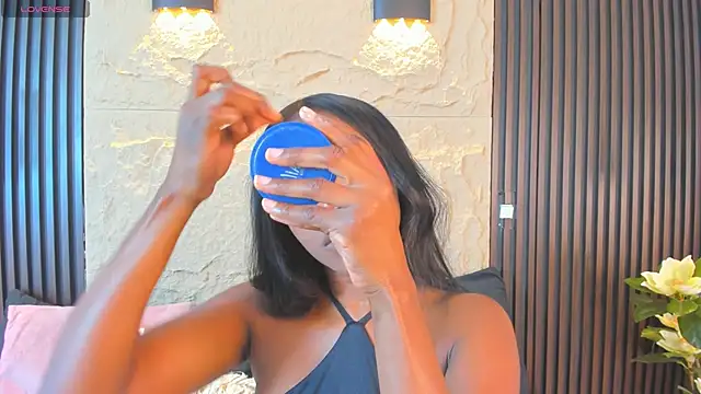 AlexiaAbbey online show from November 2025 07:18:02 PM