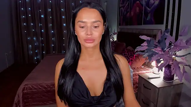 DanaSincere online show from November 2025 03:40:01 AM