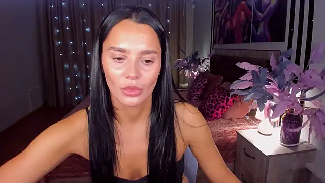 DanaSincere online show from December 2025 03:38:02 AM